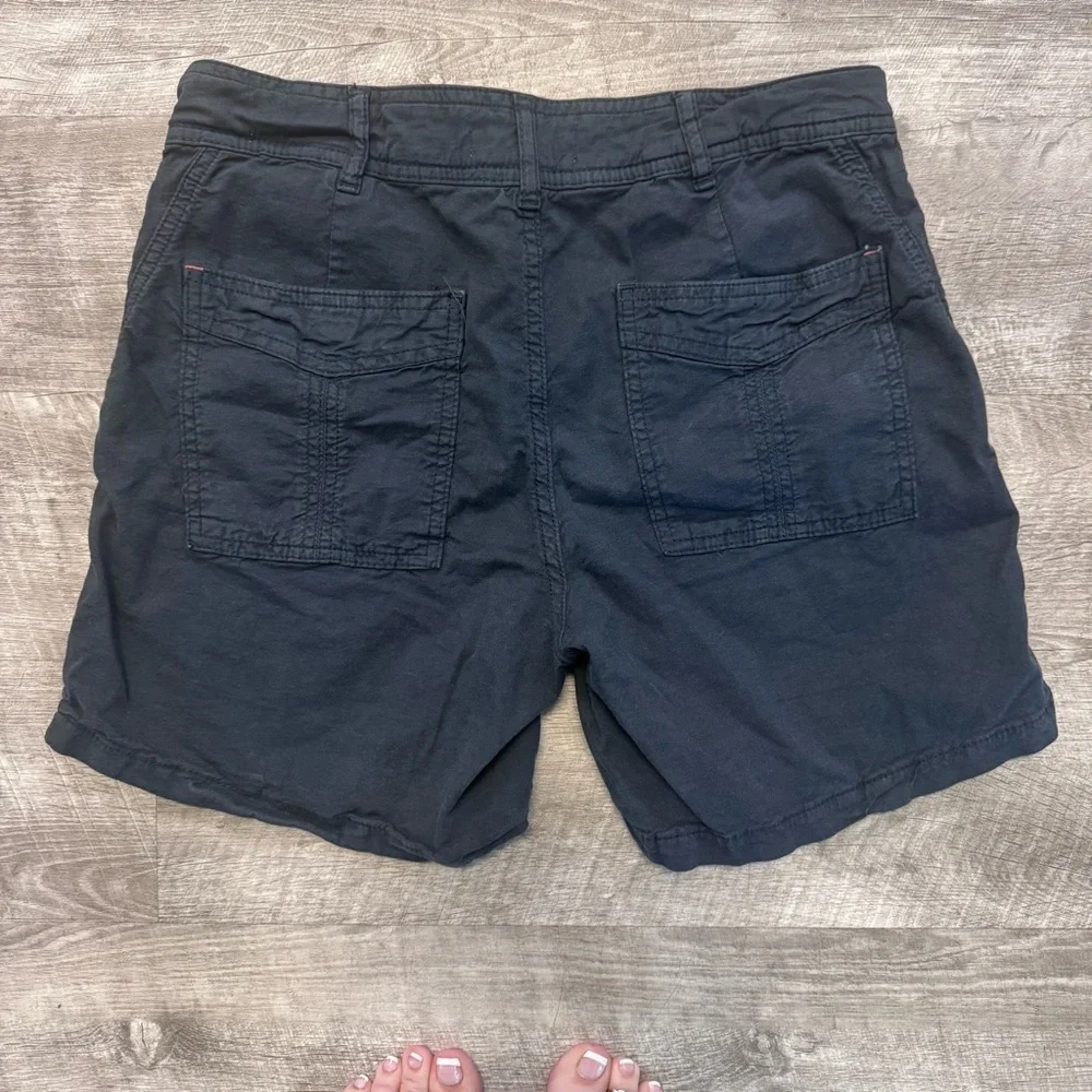 Anthropologie The Wanderer Cargo Utility Shorts Gray/Black Womens Sz. 28